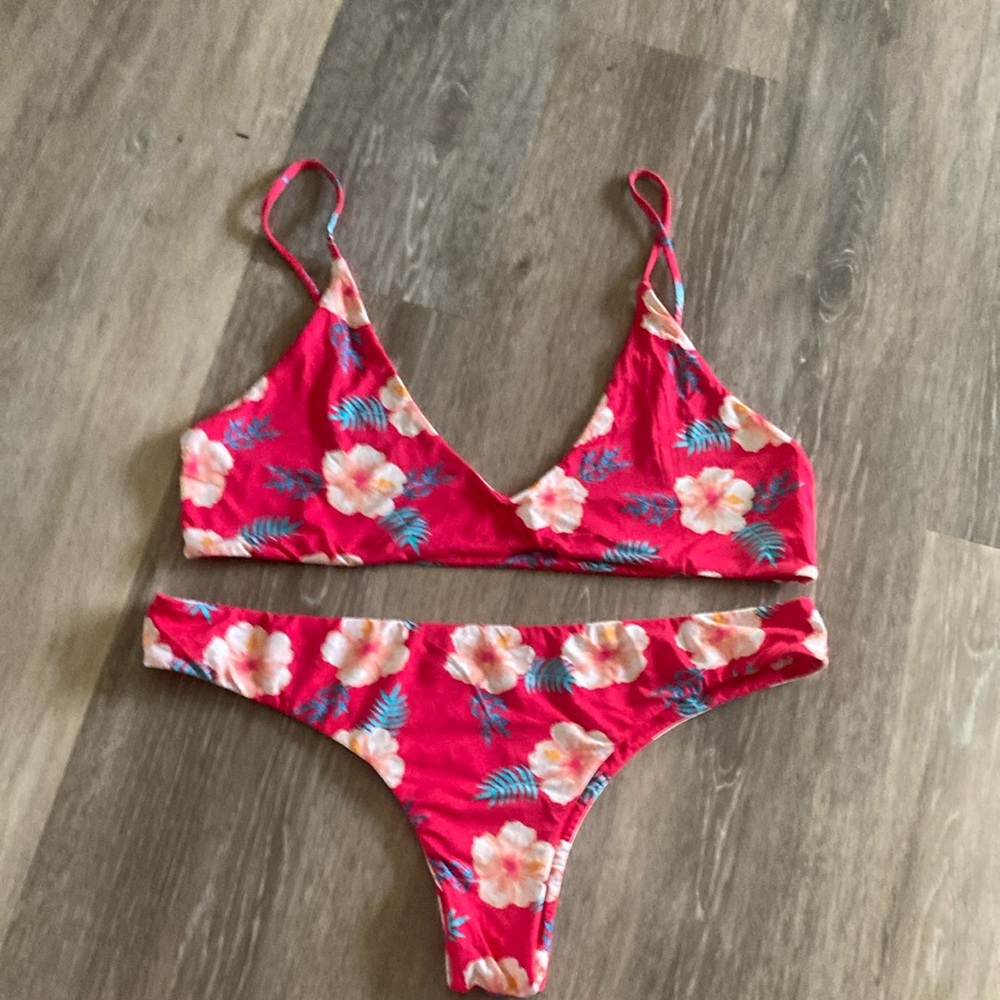 Mai Red Vintage Hawaii Bikini Set